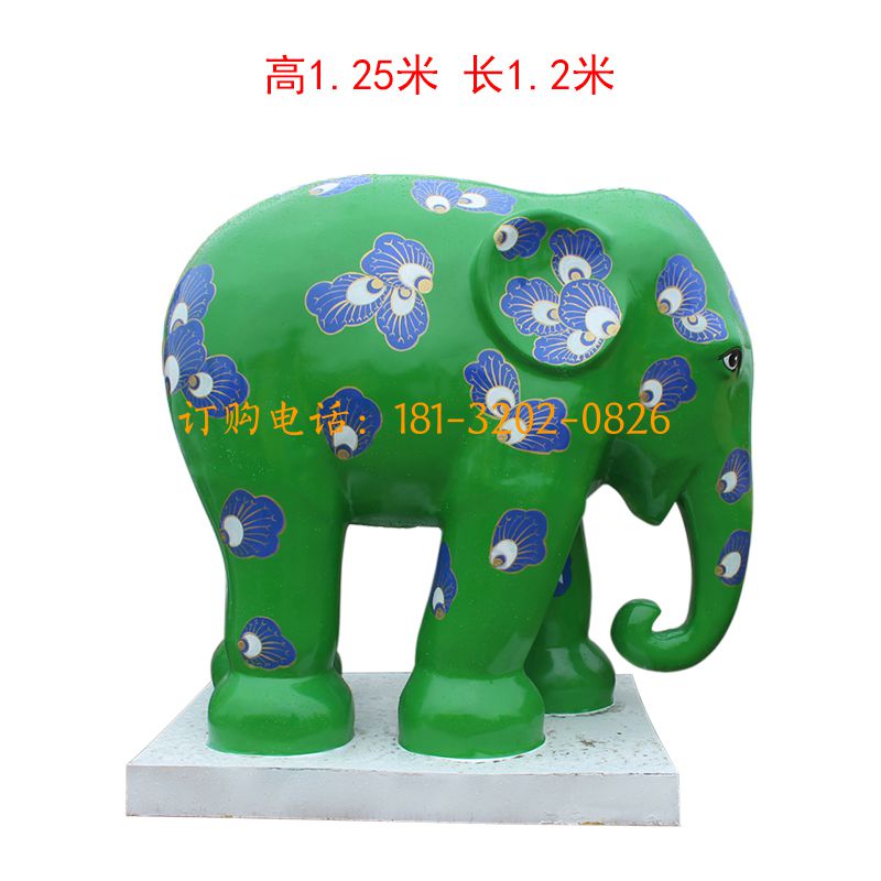 玻璃钢彩绘大象雕塑